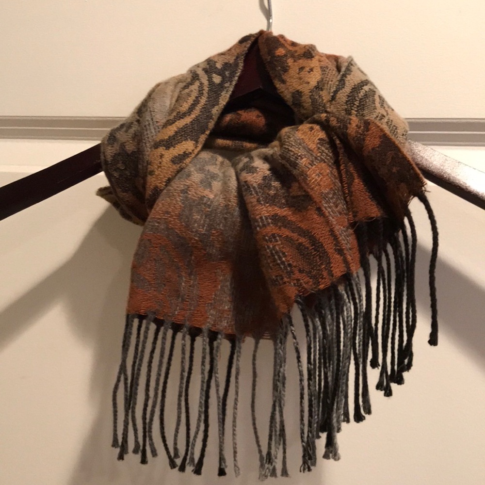 Italian winter scarf